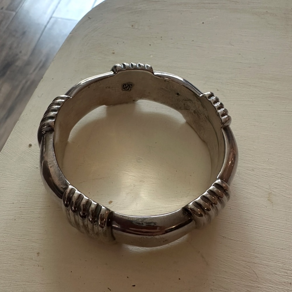 Silver Ring with Ribbed Design